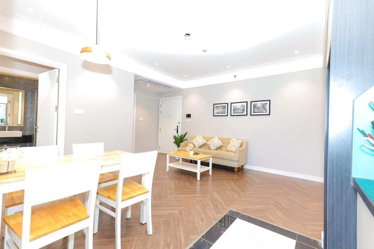 Can Ho Cao Cap Altara Serviced Residences กวีเญิน ภายนอก รูปภาพ