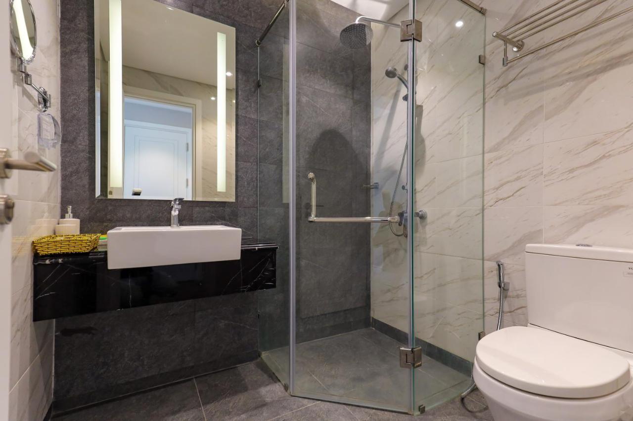 Can Ho Cao Cap Altara Serviced Residences กวีเญิน ภายนอก รูปภาพ