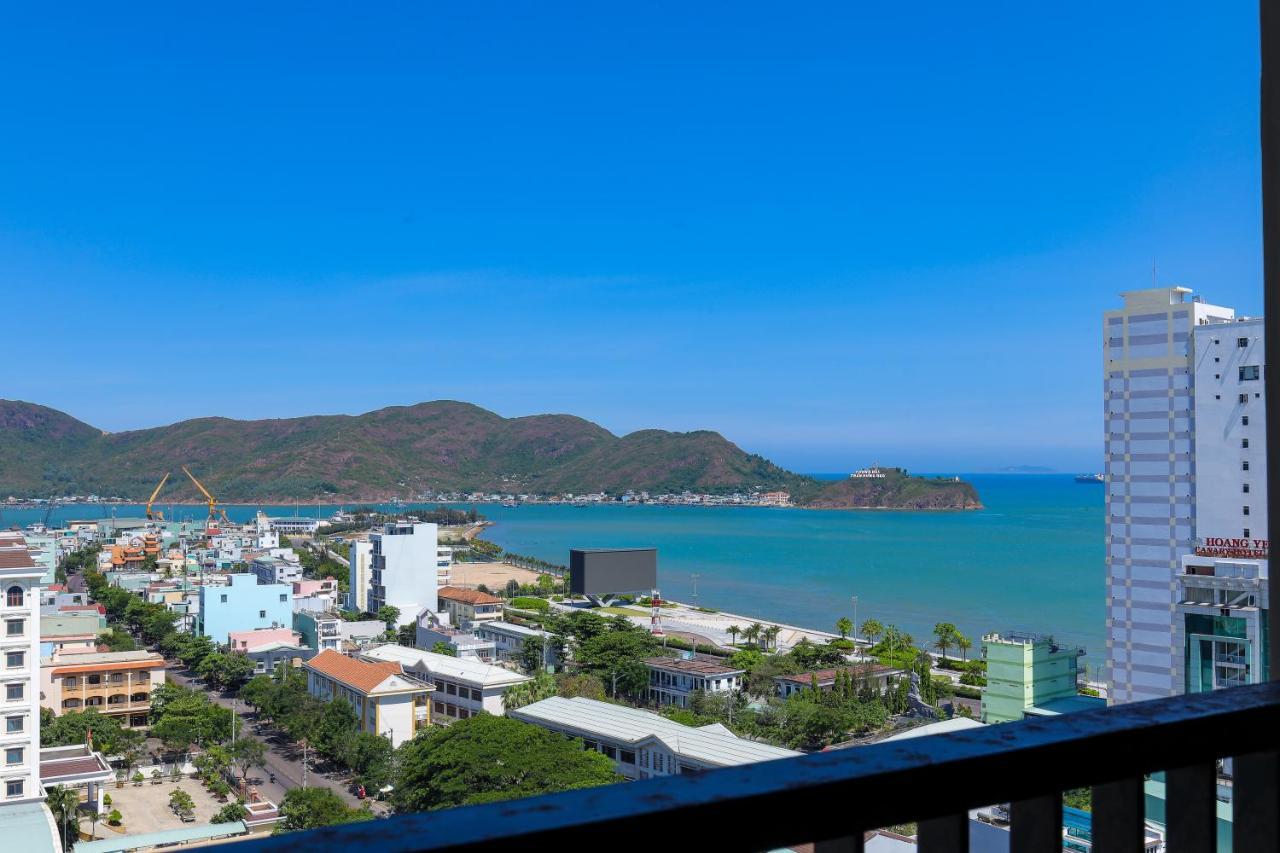Can Ho Cao Cap Altara Serviced Residences กวีเญิน ภายนอก รูปภาพ