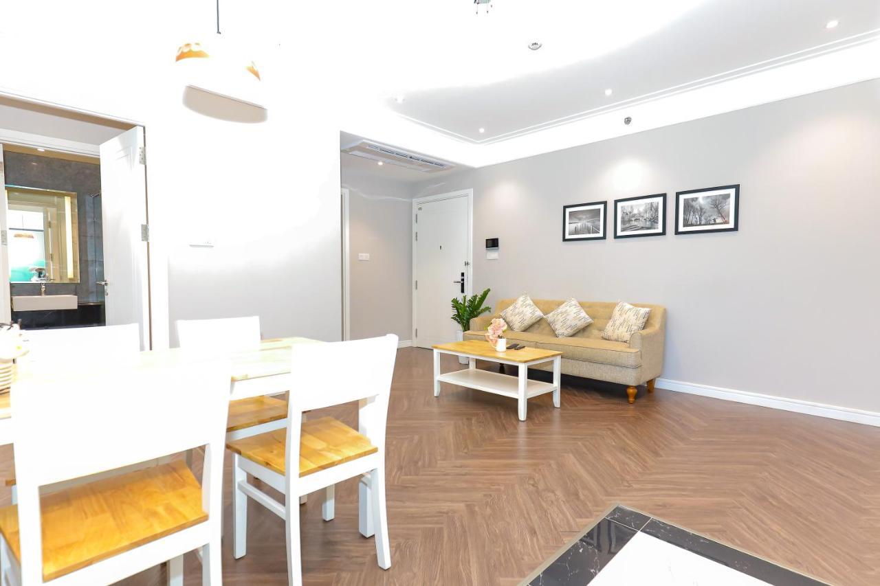 Can Ho Cao Cap Altara Serviced Residences กวีเญิน ภายนอก รูปภาพ