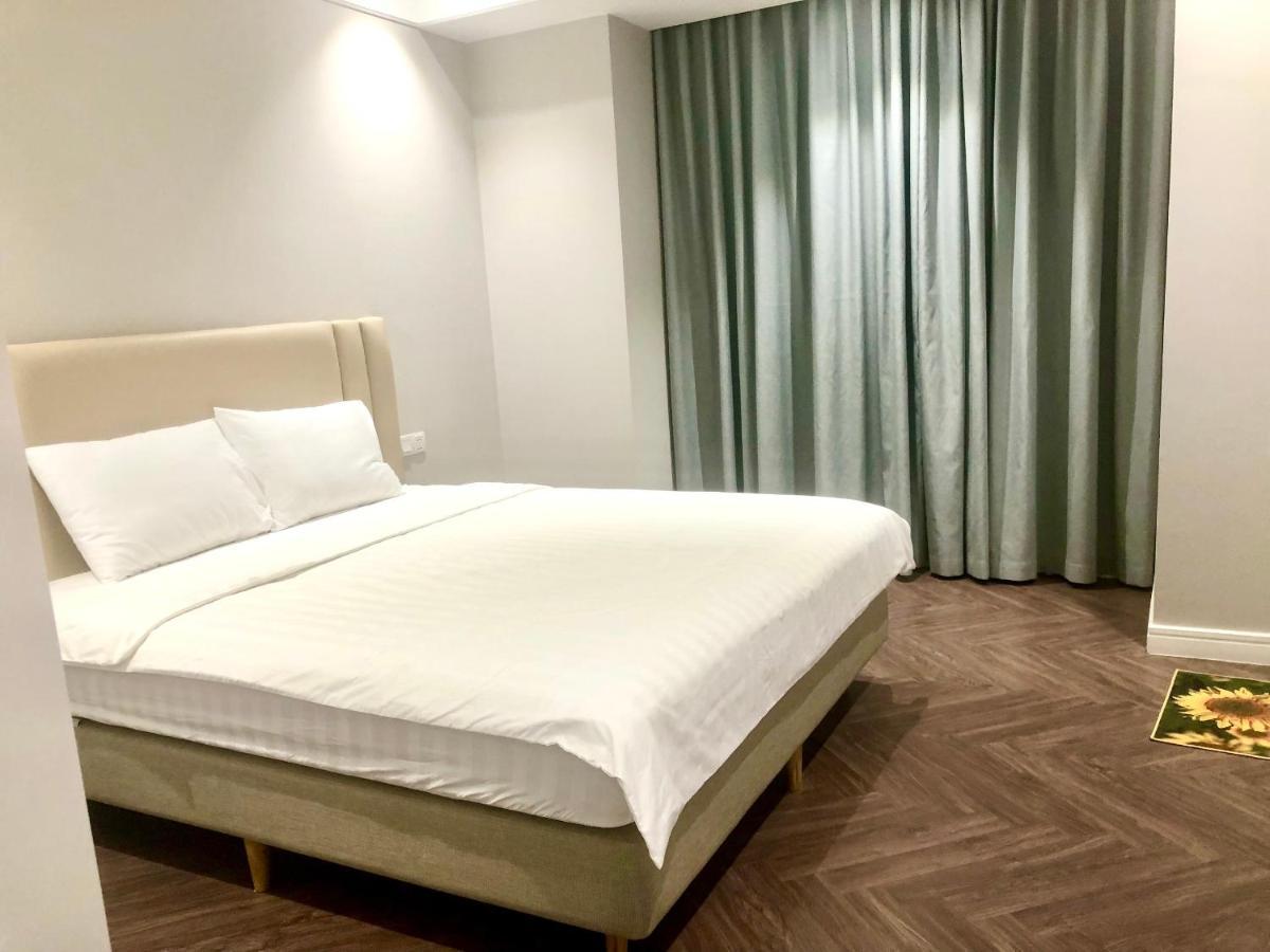 Can Ho Cao Cap Altara Serviced Residences กวีเญิน ภายนอก รูปภาพ