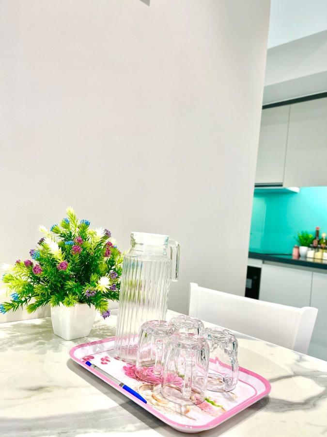 Can Ho Cao Cap Altara Serviced Residences กวีเญิน ภายนอก รูปภาพ